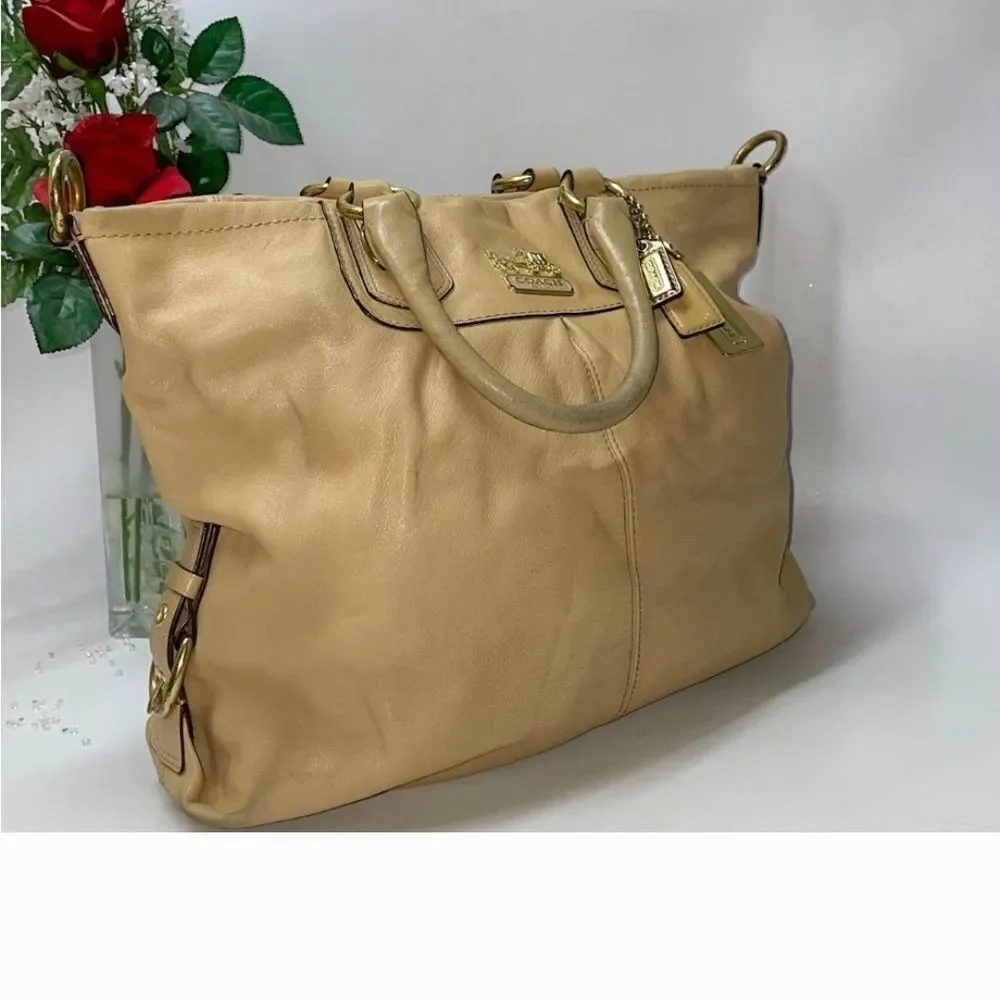 Coach Beige Leather Tote Bag